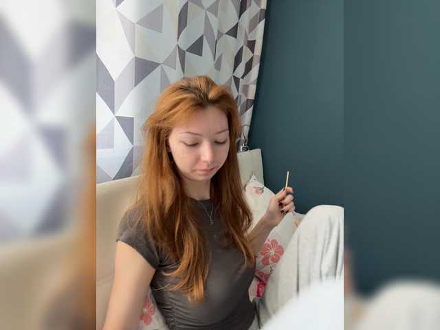 CrazyAleona live cam on BongaCams