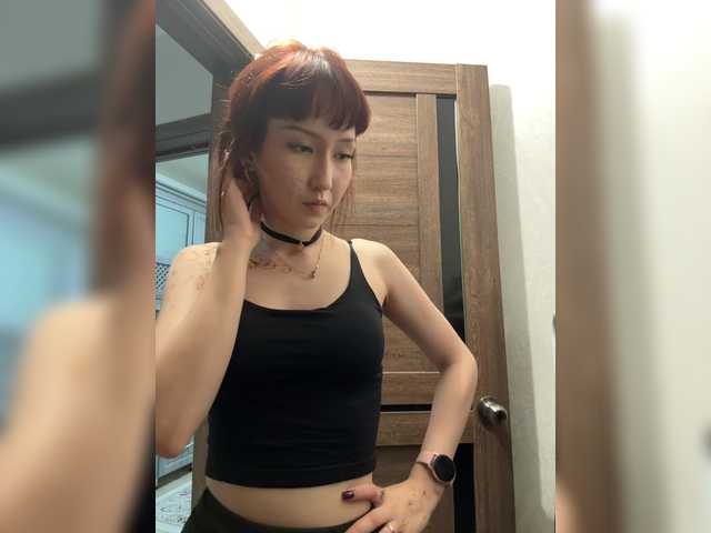 CrazyAleona live cam on BongaCams