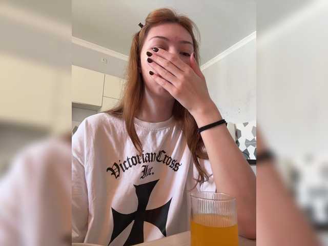 CrazyAleona live cam on BongaCams