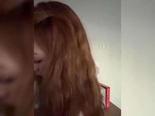 CrazyAleona live cam on BongaCams