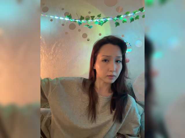 ShyAlya live webcam show