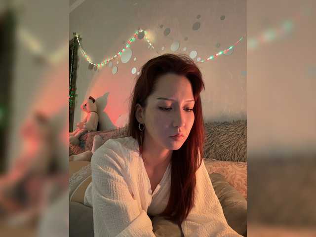 CrazyAleona live cam on BongaCams