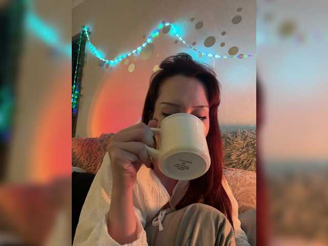 CrazyAleona live cam on BongaCams