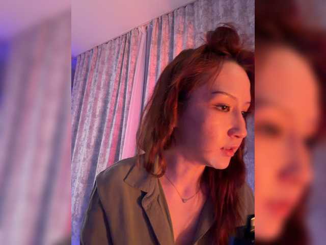 CrazyAleona live cam on BongaCams