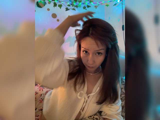 CrazyAleona live cam on BongaCams