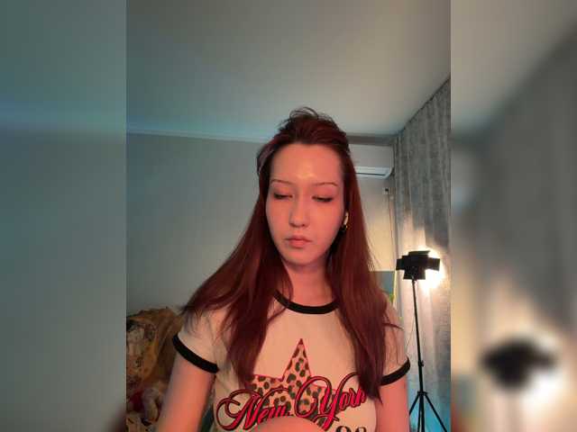 ShyAlya live cam preview
