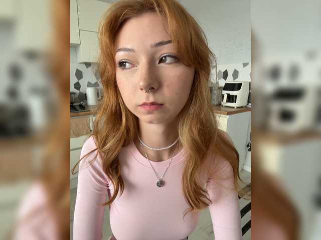 CrazyAleona live cam on BongaCams