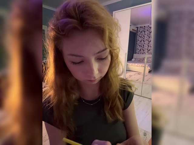CrazyAleona live cam on BongaCams