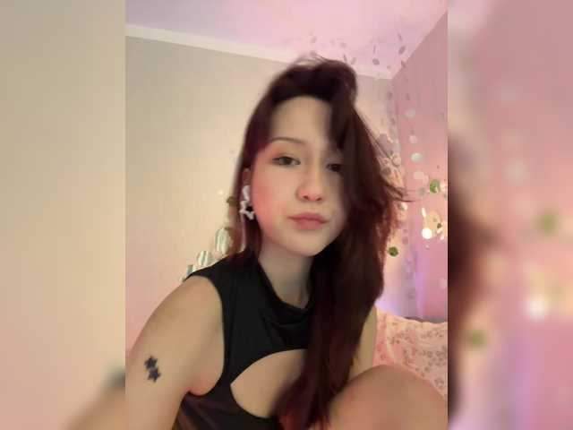 CrazyAleona live cam on BongaCams