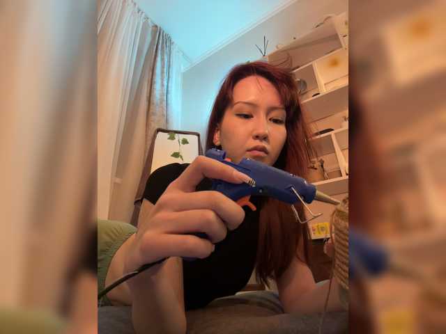 CrazyAleona live cam on BongaCams