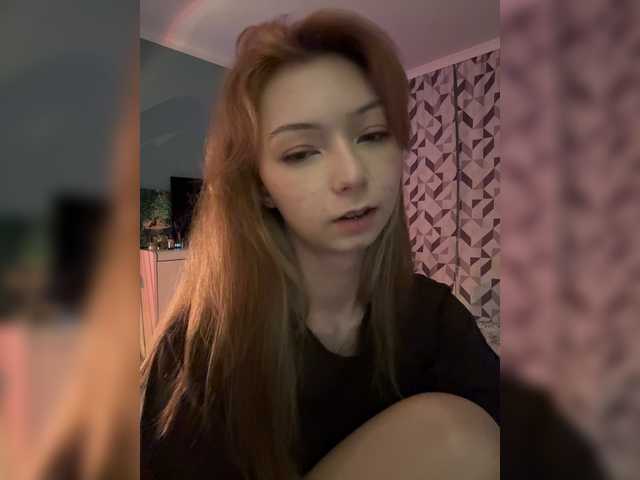 CrazyAleona live cam on BongaCams
