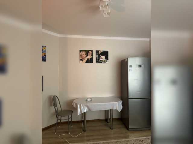 CrazyAleona live cam on BongaCams
