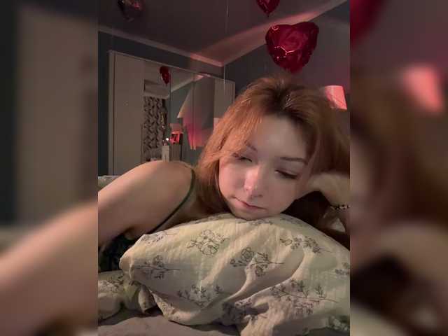 CrazyAleona, live now on BongaCams