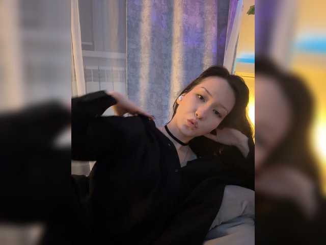 CrazyAleona live cam on BongaCams