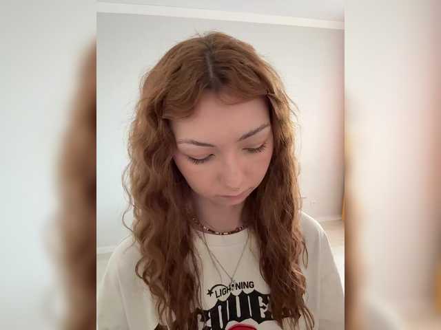 CrazyAleona live cam on BongaCams