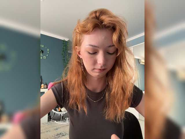 CrazyAleona live cam on BongaCams