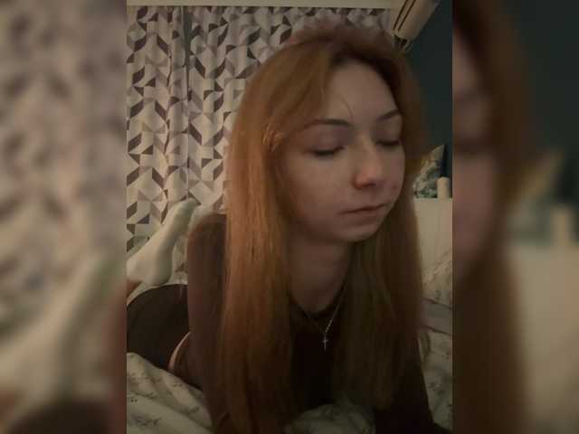 CrazyAleona live cam on BongaCams