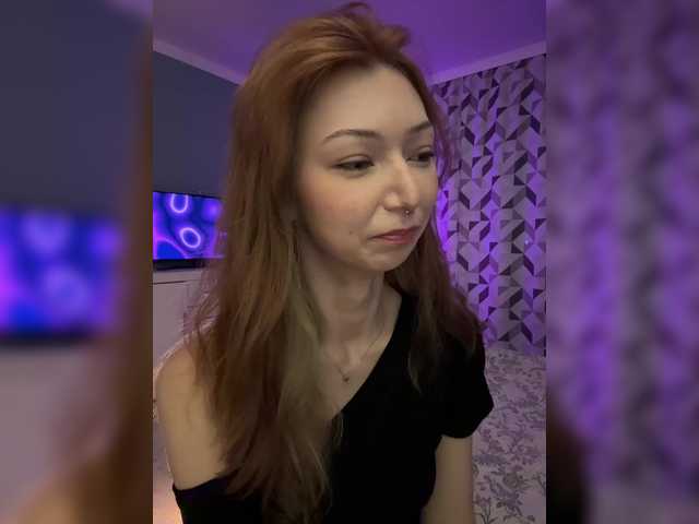 CrazyAleona live cam on BongaCams