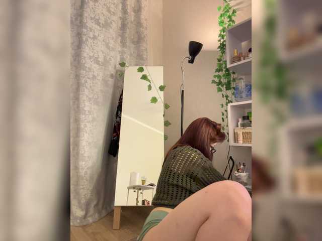 CrazyAleona live cam on BongaCams