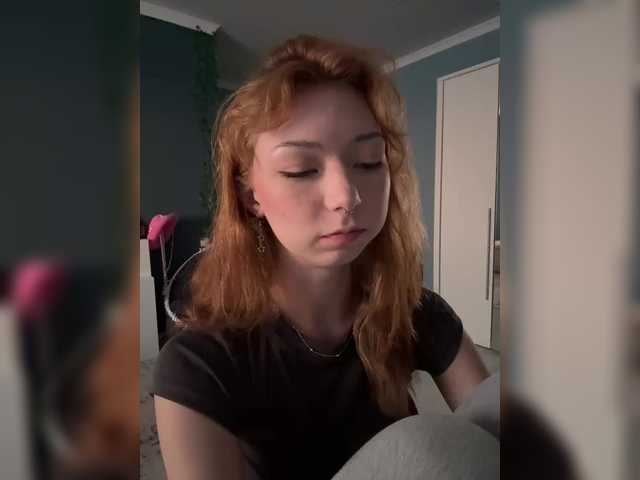 CrazyAleona live cam on BongaCams