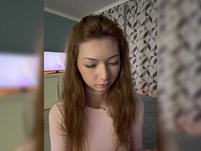 CrazyAleona live cam on BongaCams