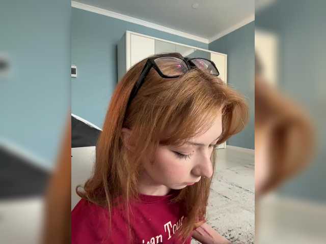 CrazyAleona live cam on BongaCams