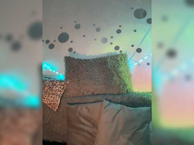 CrazyAleona live cam on BongaCams