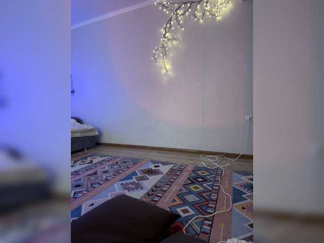 CrazyAleona live cam on BongaCams