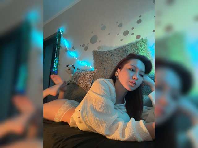 CrazyAleona live webcam show