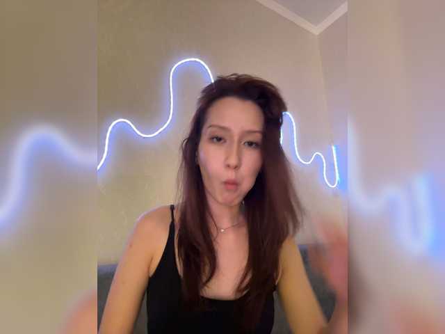 CrazyAleona live cam on BongaCams