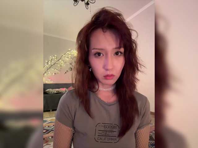 CrazyAleona live cam on BongaCams