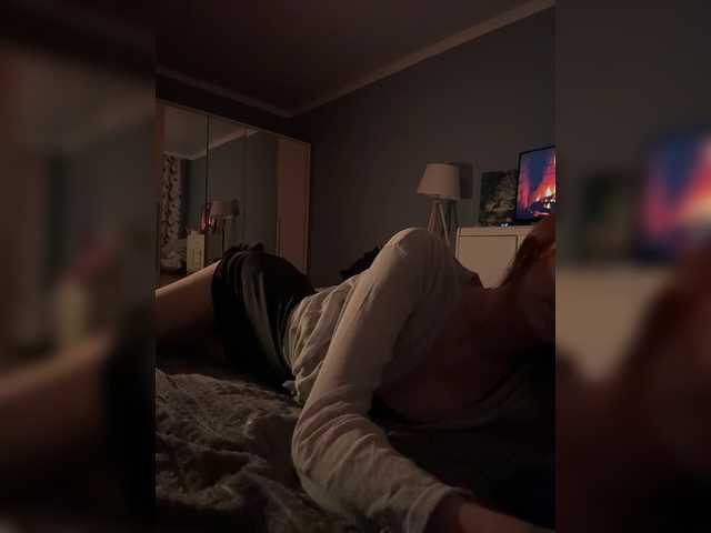 CrazyAleona live cam on BongaCams