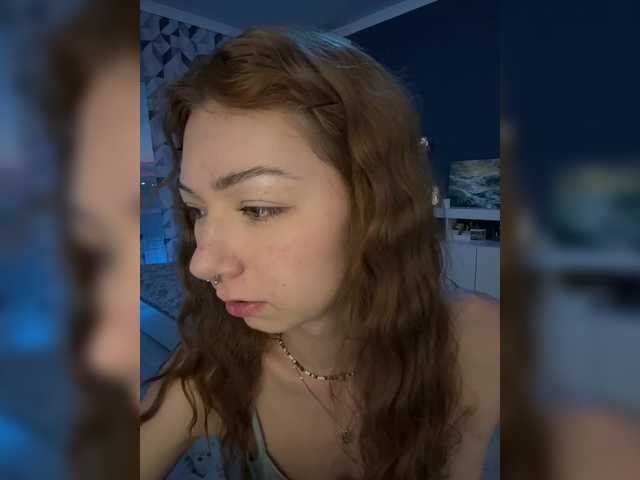 CrazyAleona live cam on BongaCams