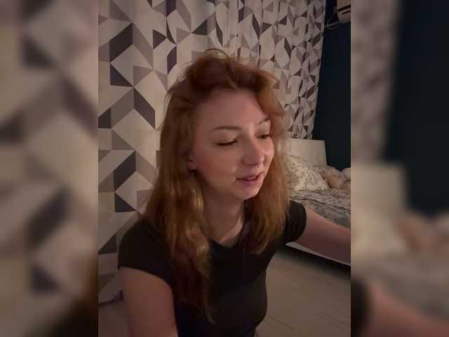 CrazyAleona live cam on BongaCams