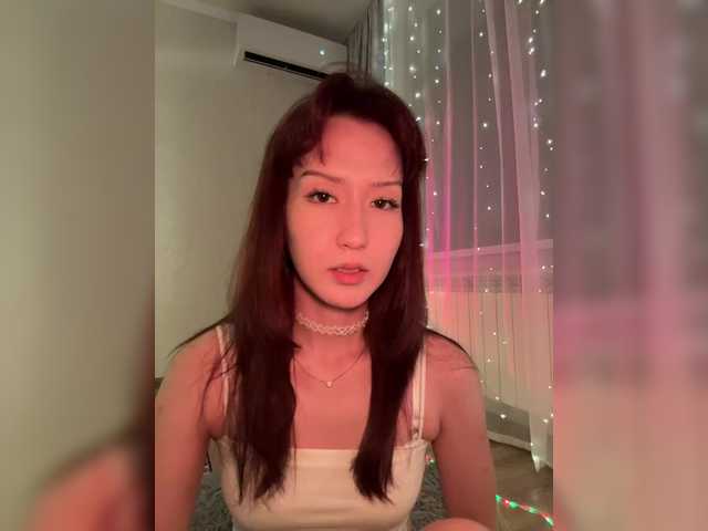 crazyaleona online