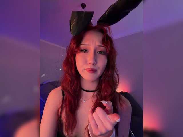 CrazyAleona live cam on BongaCams