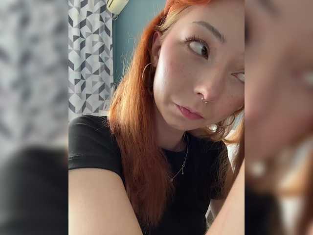 CrazyAleona live cam on BongaCams
