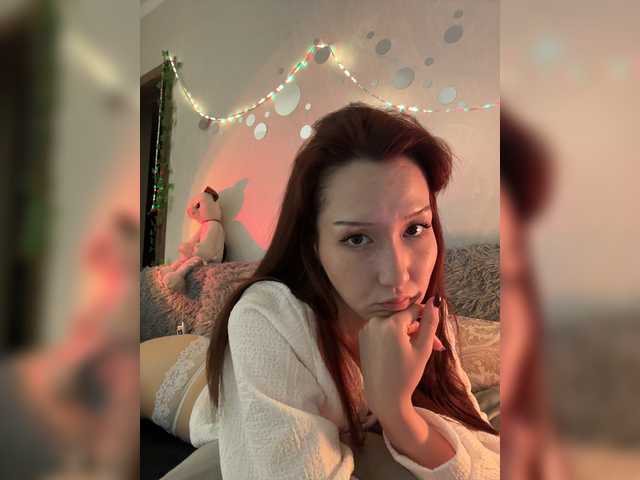 CrazyAleona live cam on BongaCams