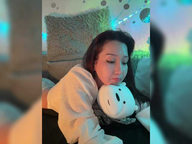 CrazyAleona live cam on BongaCams