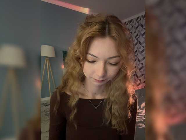CrazyAleona live cam on BongaCams