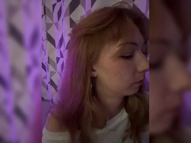 CrazyAleona live cam on BongaCams