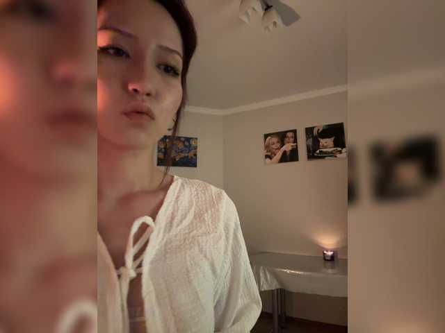 CrazyAleona live cam on BongaCams