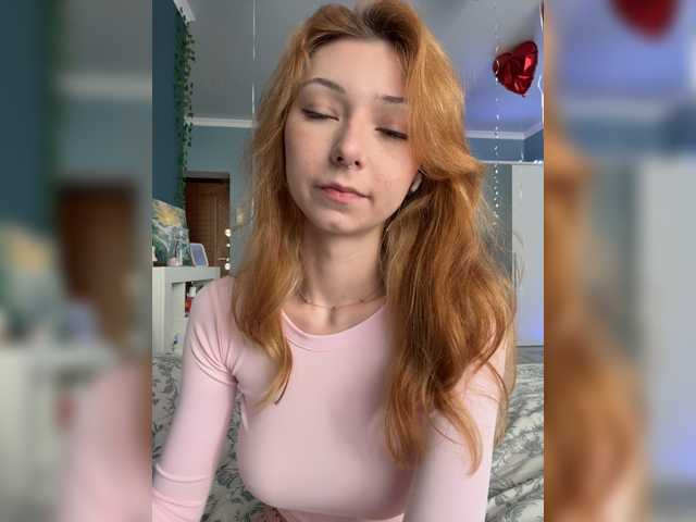ShyAlya live cam