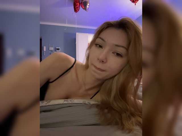 ShyAlya live cam preview