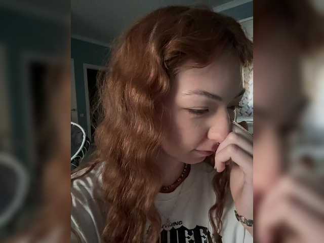 CrazyAleona live cam on BongaCams