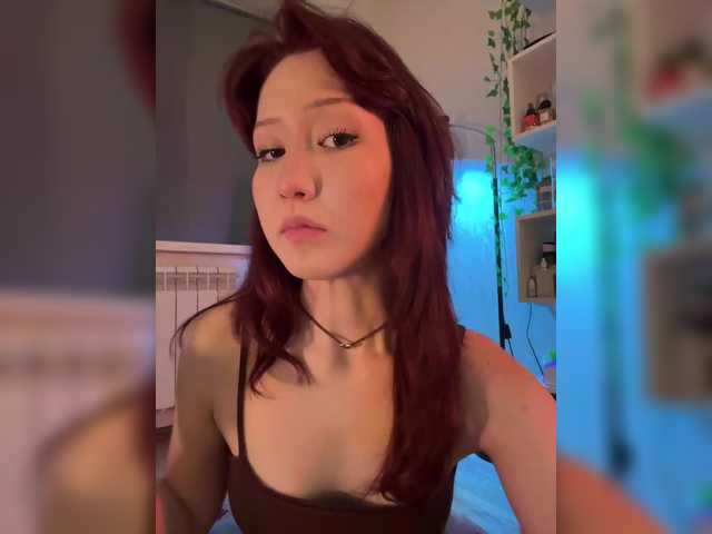 CrazyAleona live cam on BongaCams