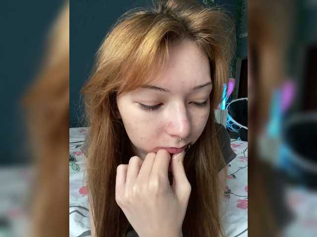 CrazyAleona live cam on BongaCams