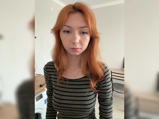 CrazyAleona live cam on BongaCams