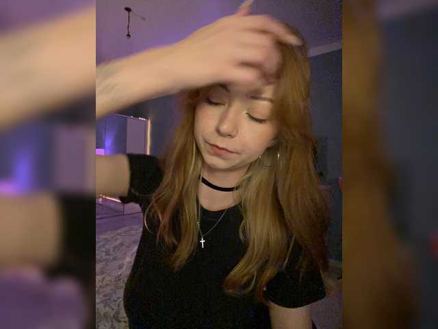 CrazyAleona live cam on BongaCams