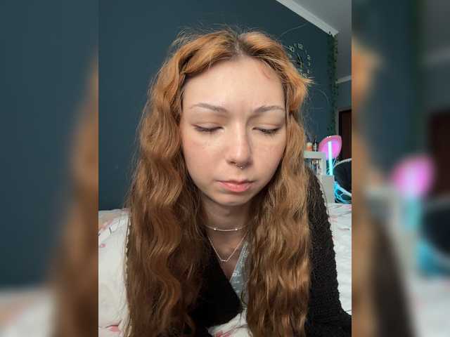 CrazyAleona live cam on BongaCams